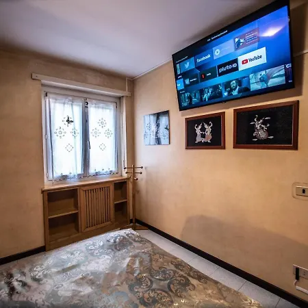 Frank & Giuly House *