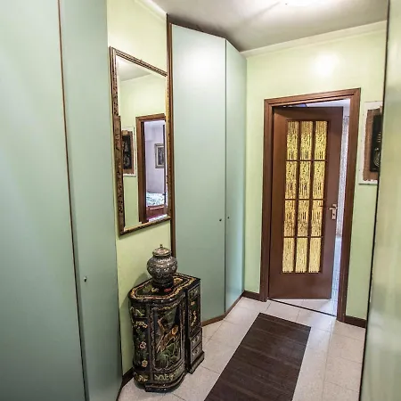 Frank & Giuly House *