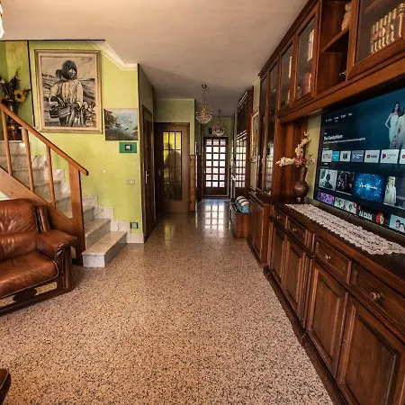 아파트 Frank & Giuly House *