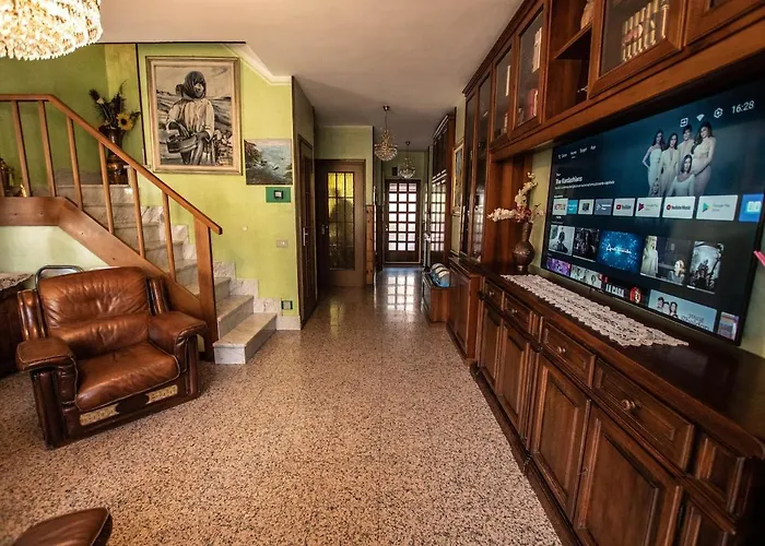 דירה Frank & Giuly House *